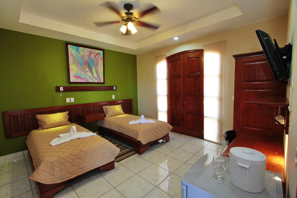 Hotel La Mar Dulce Granada Ngoại thất bức ảnh