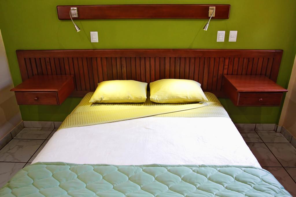 Hotel La Mar Dulce Granada Ngoại thất bức ảnh